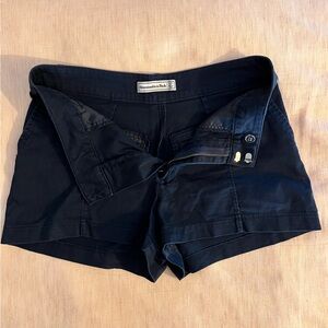 Abercrombie & Fitch navy blue cotton blend shorts in size 27.